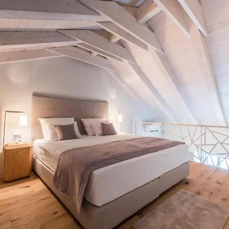 شقة 1 Bedroom Lovely In زادار